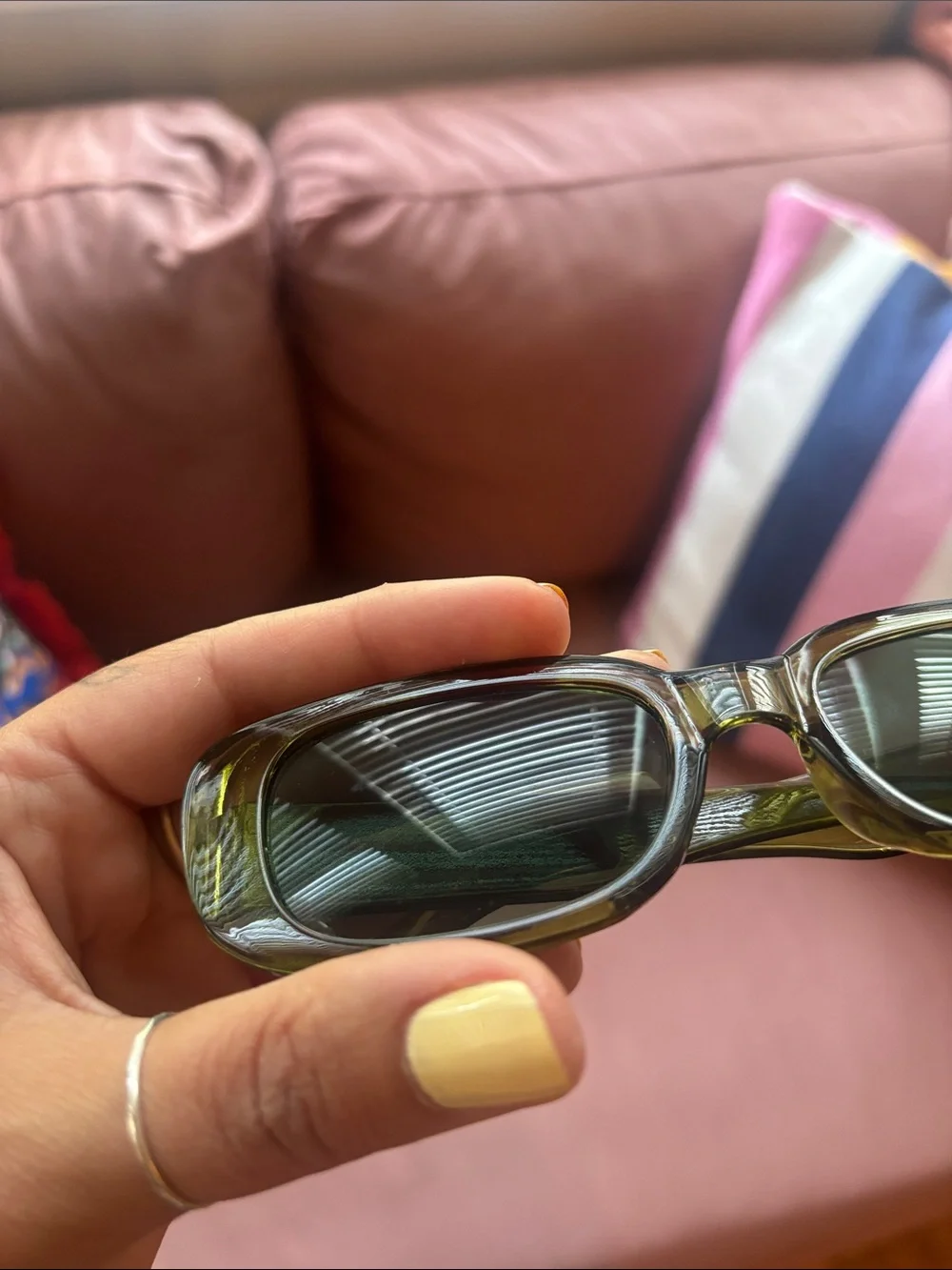 Women’s Olive Green Rectangular Sunglasses